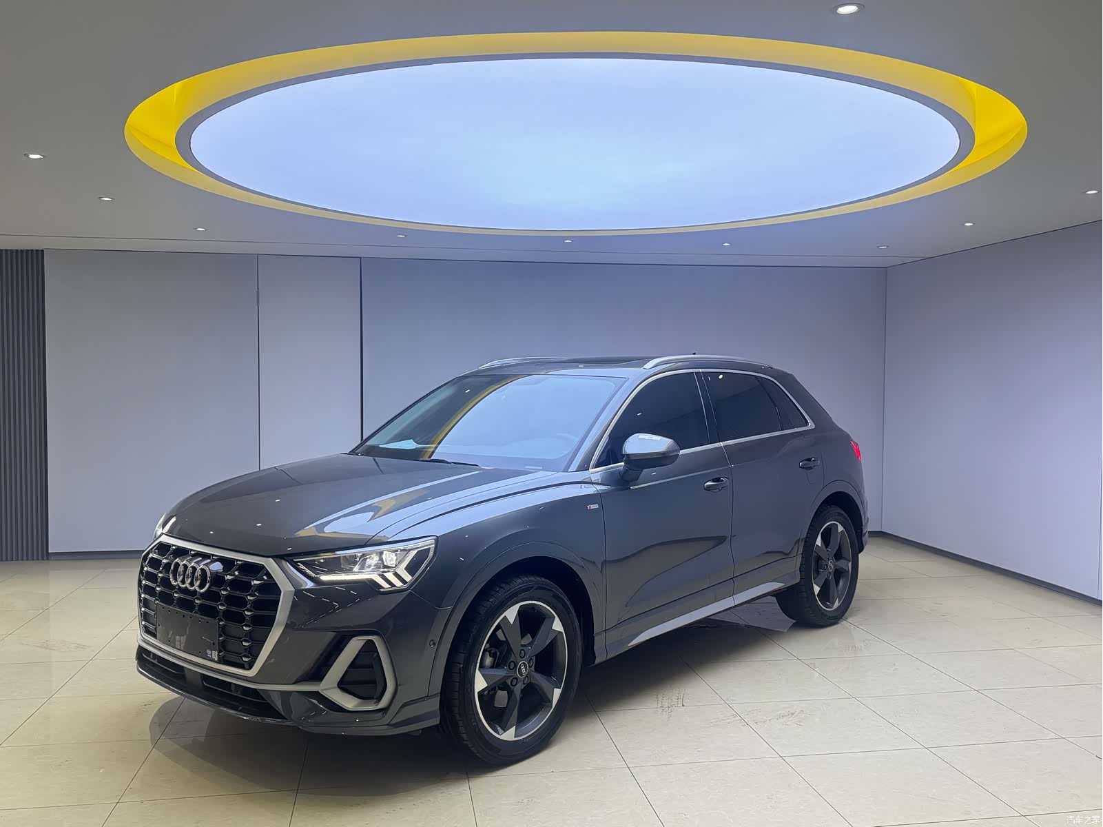 Audi Q3, 2022 1