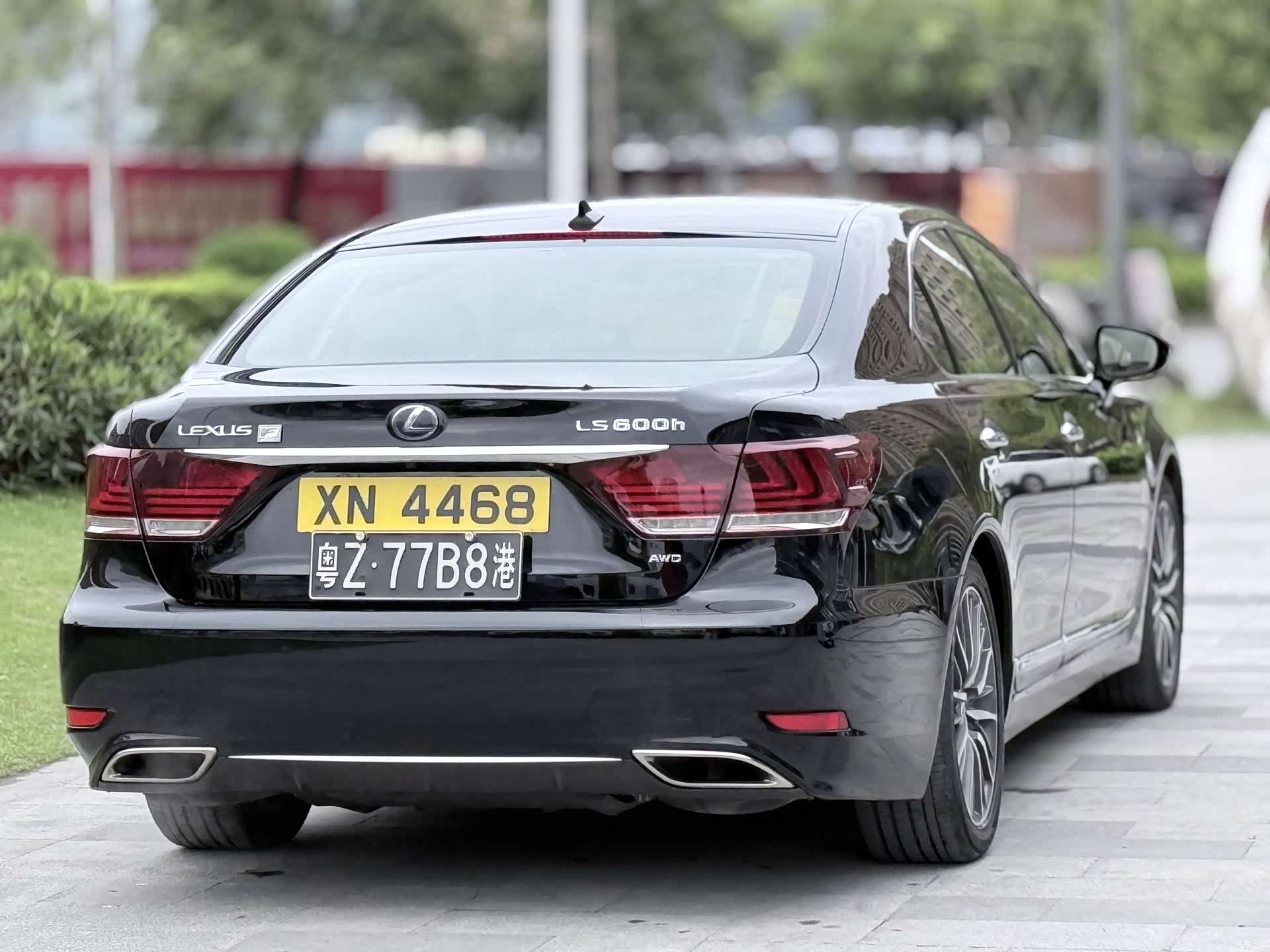 Lexus LS, 2013 3