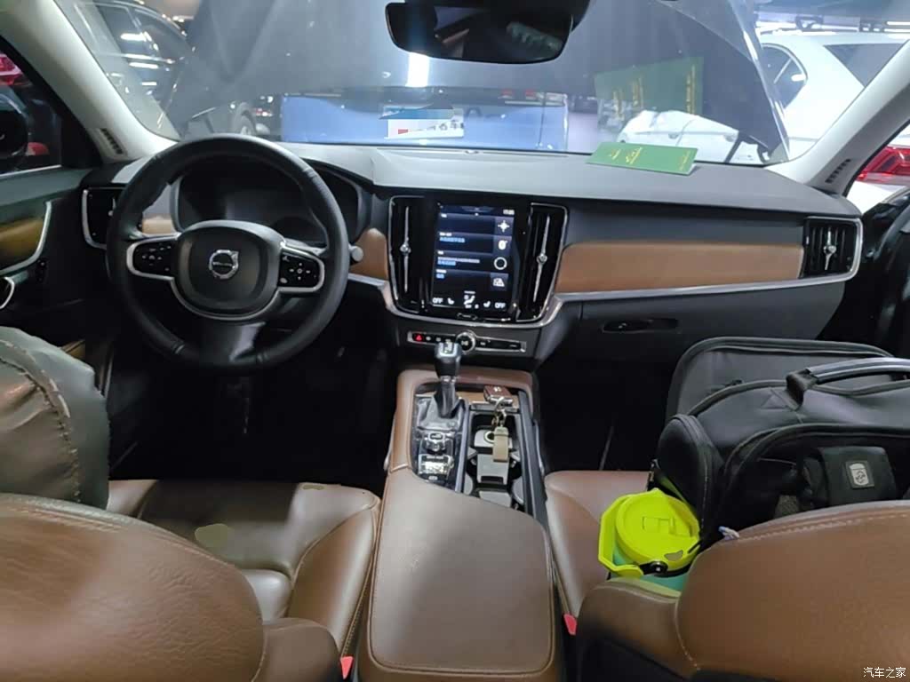 Volvo S90, 2017 10