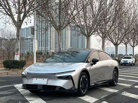 XPeng P7+ 2024 Max — миниатюра 2