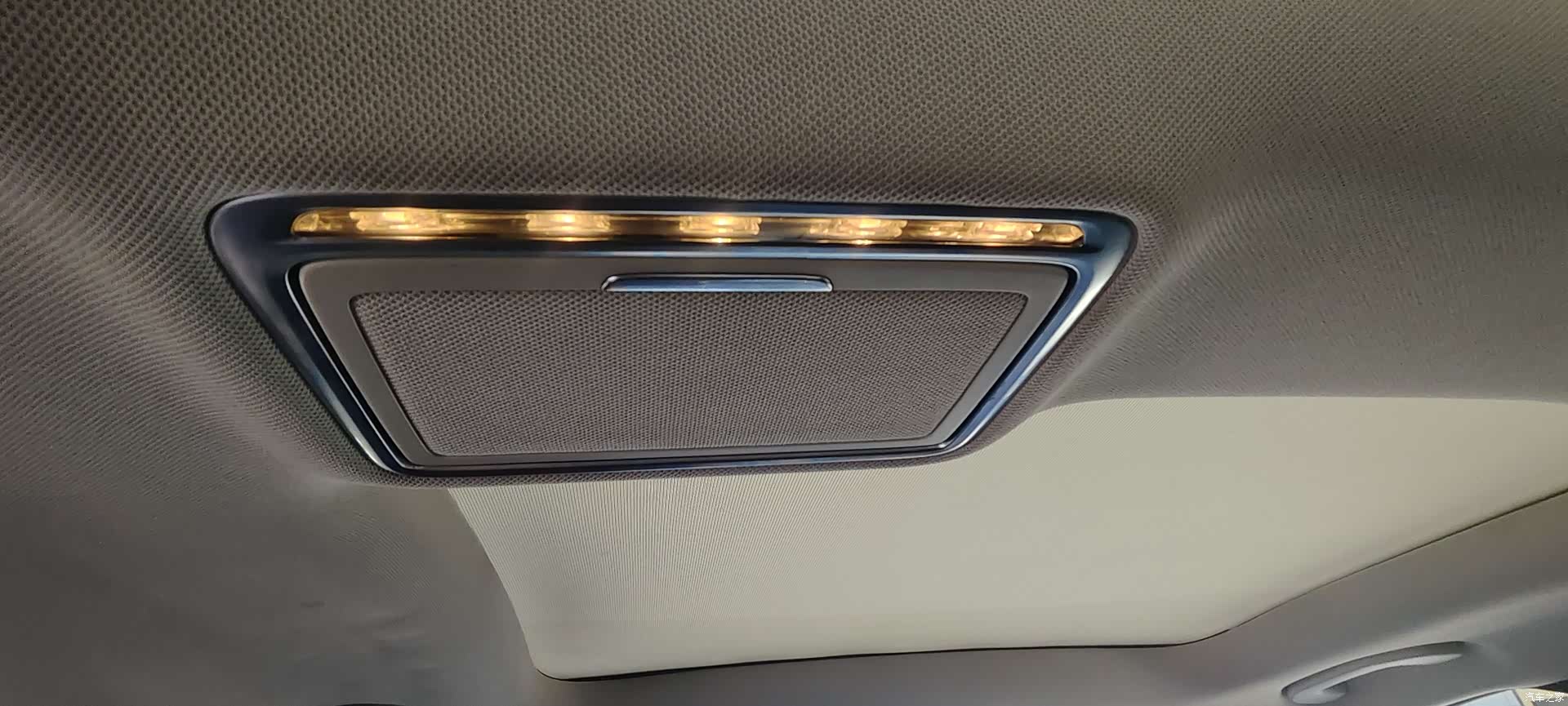 Mercedes-Benz C-Class, 2015 28