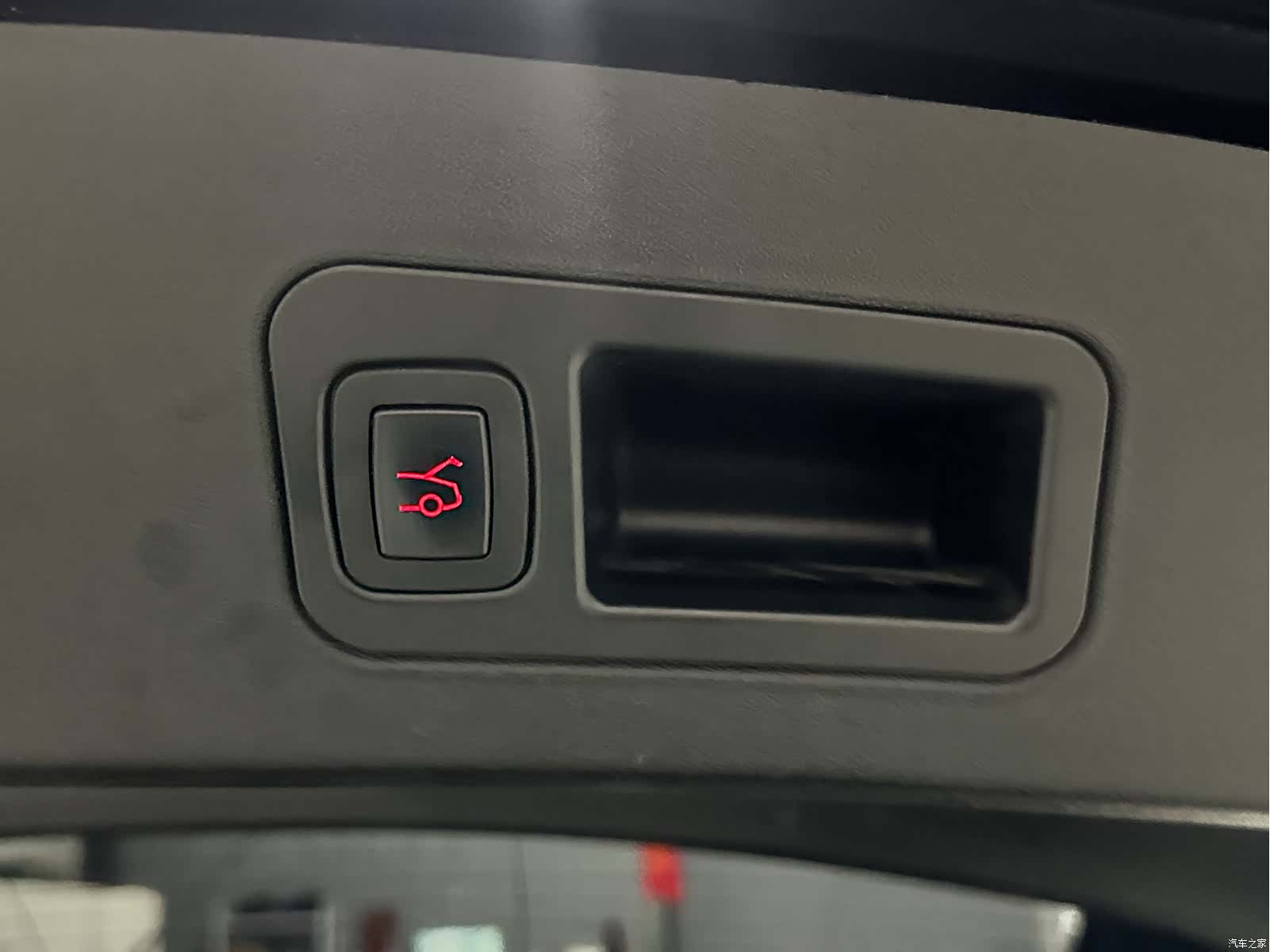 Tesla Model S, 2015 8