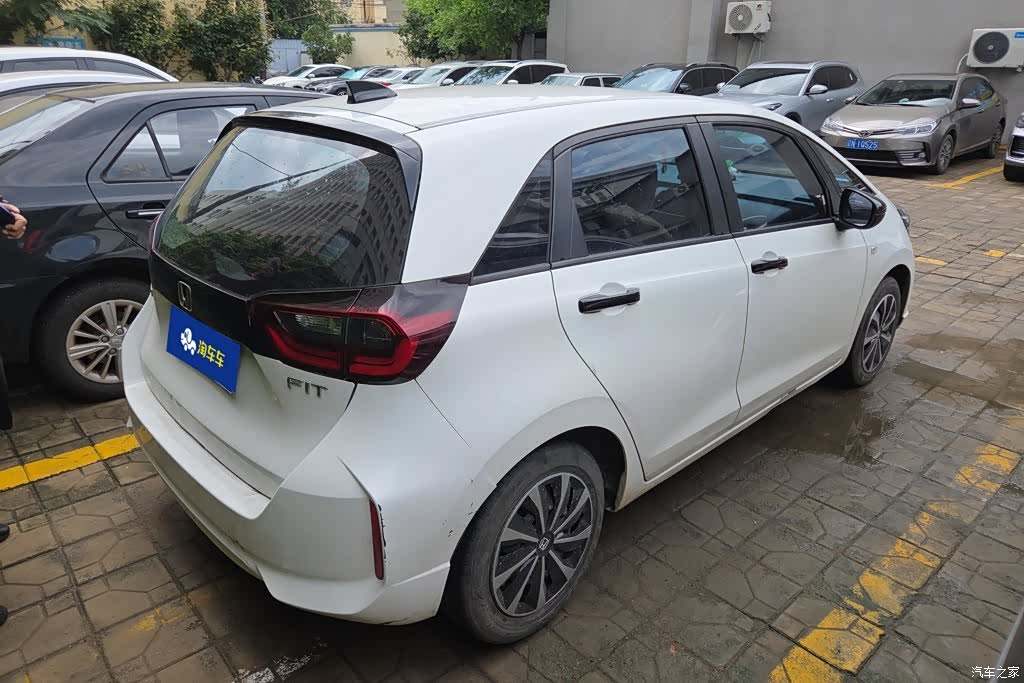 Honda Fit, 2022 3