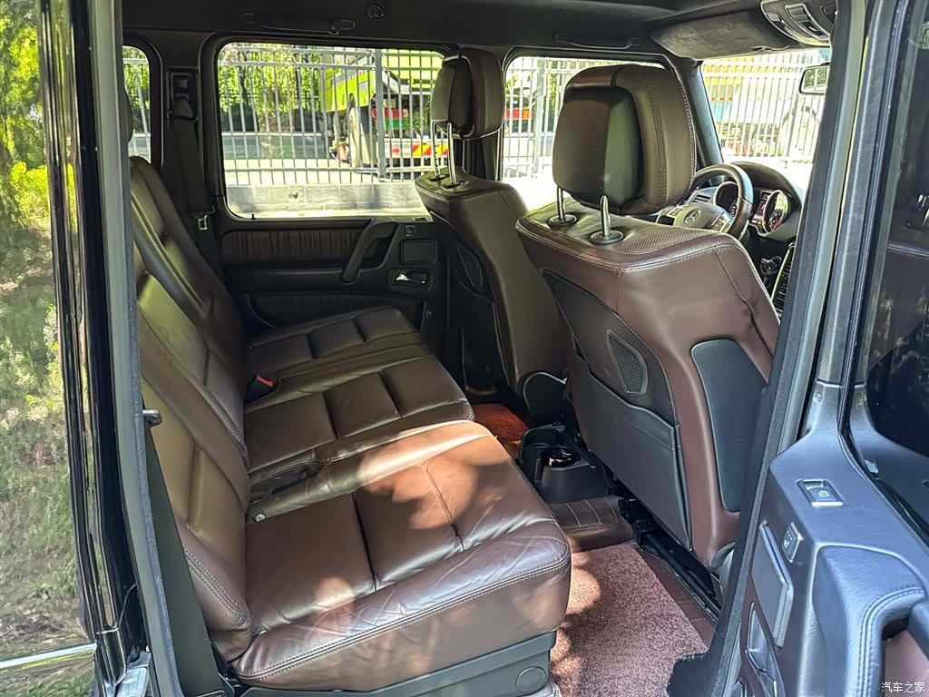 Mercedes-Benz G-Class, 2018 14