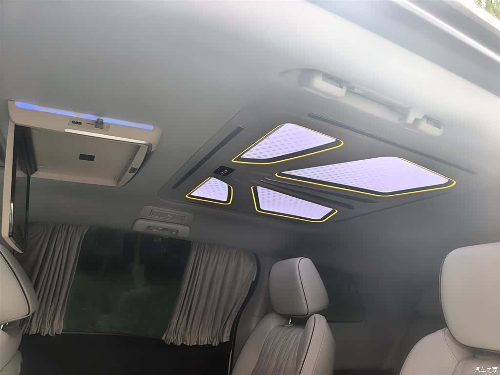Buick GL8, 2021 16