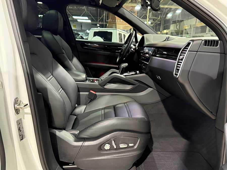 Porsche Cayenne 2022, фото 8