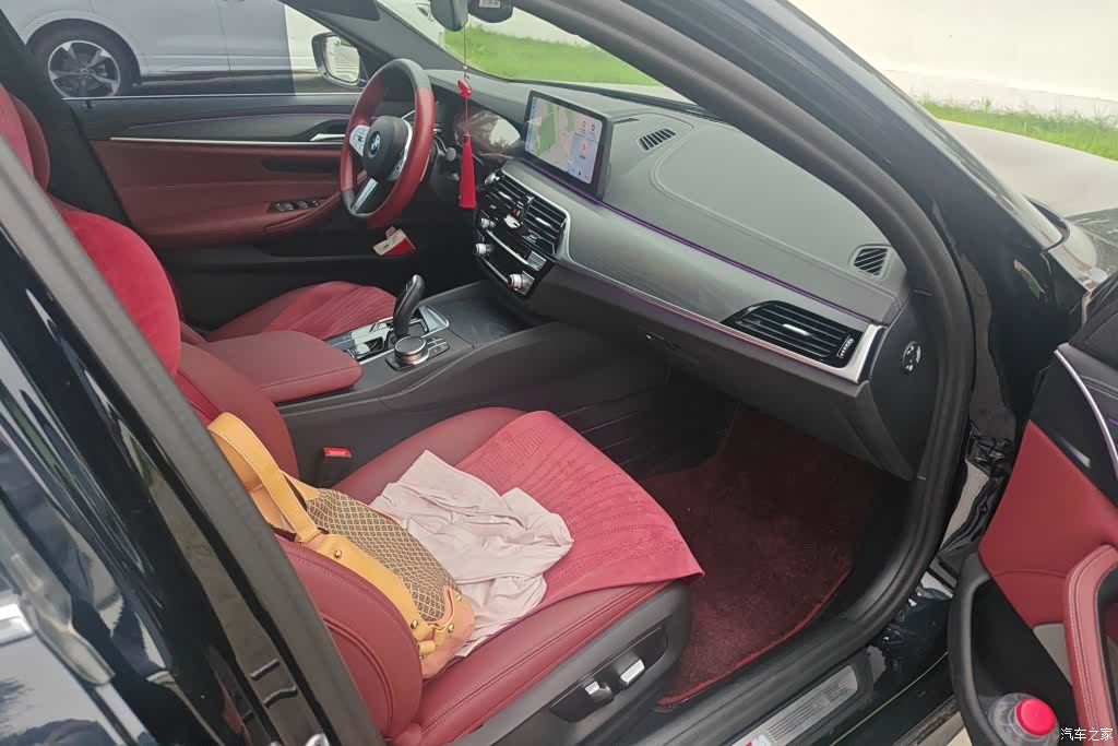 BMW 5 Series, 2023 8