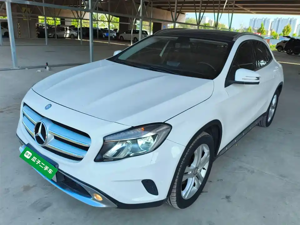 Mercedes-Benz GLA