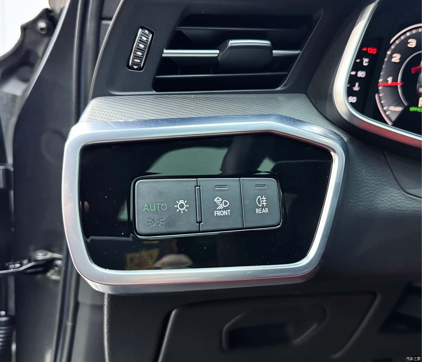 Audi A6L, 2019 12