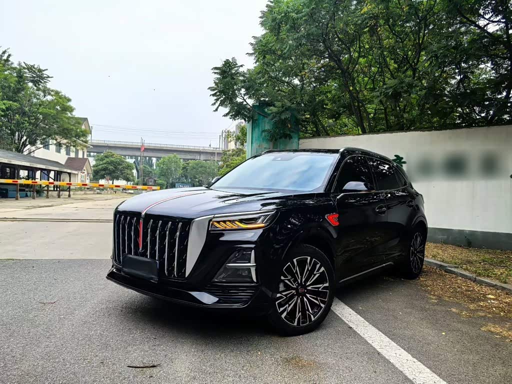 Hongqi HS5
