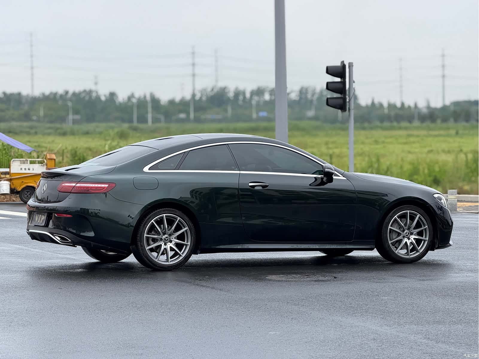 Mercedes-Benz E-Class, 2023 18
