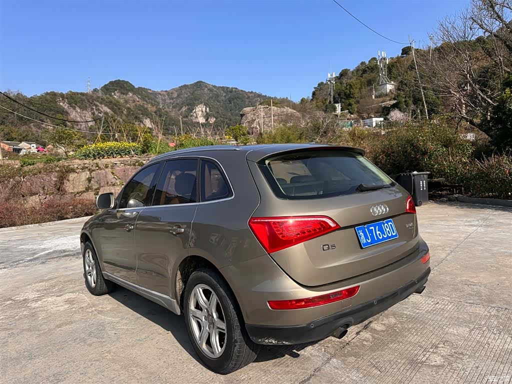 Audi Q5, 2011 3