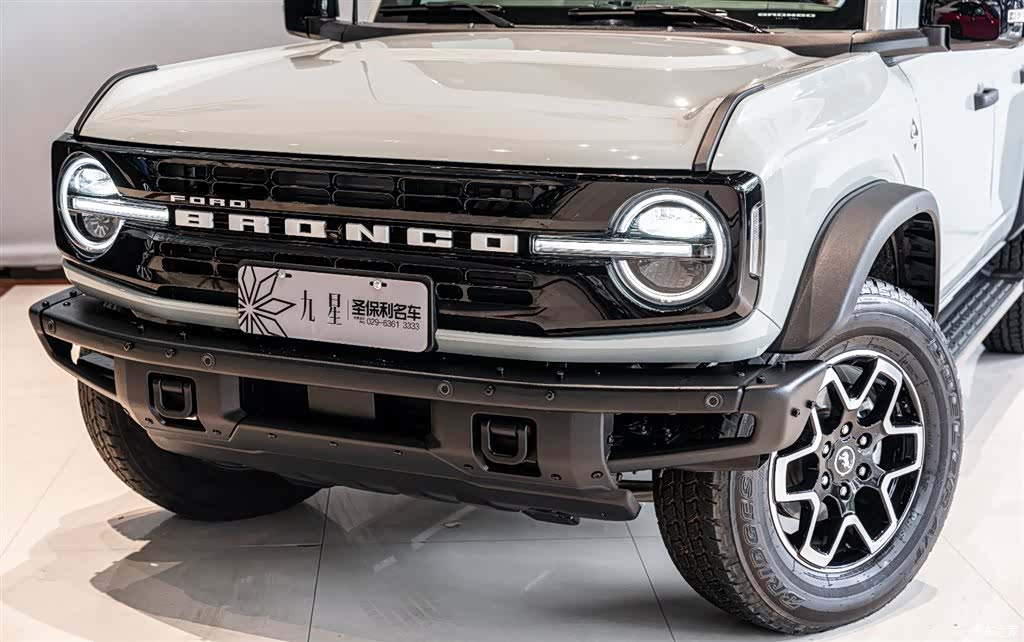 Ford Bronco, 2025 20