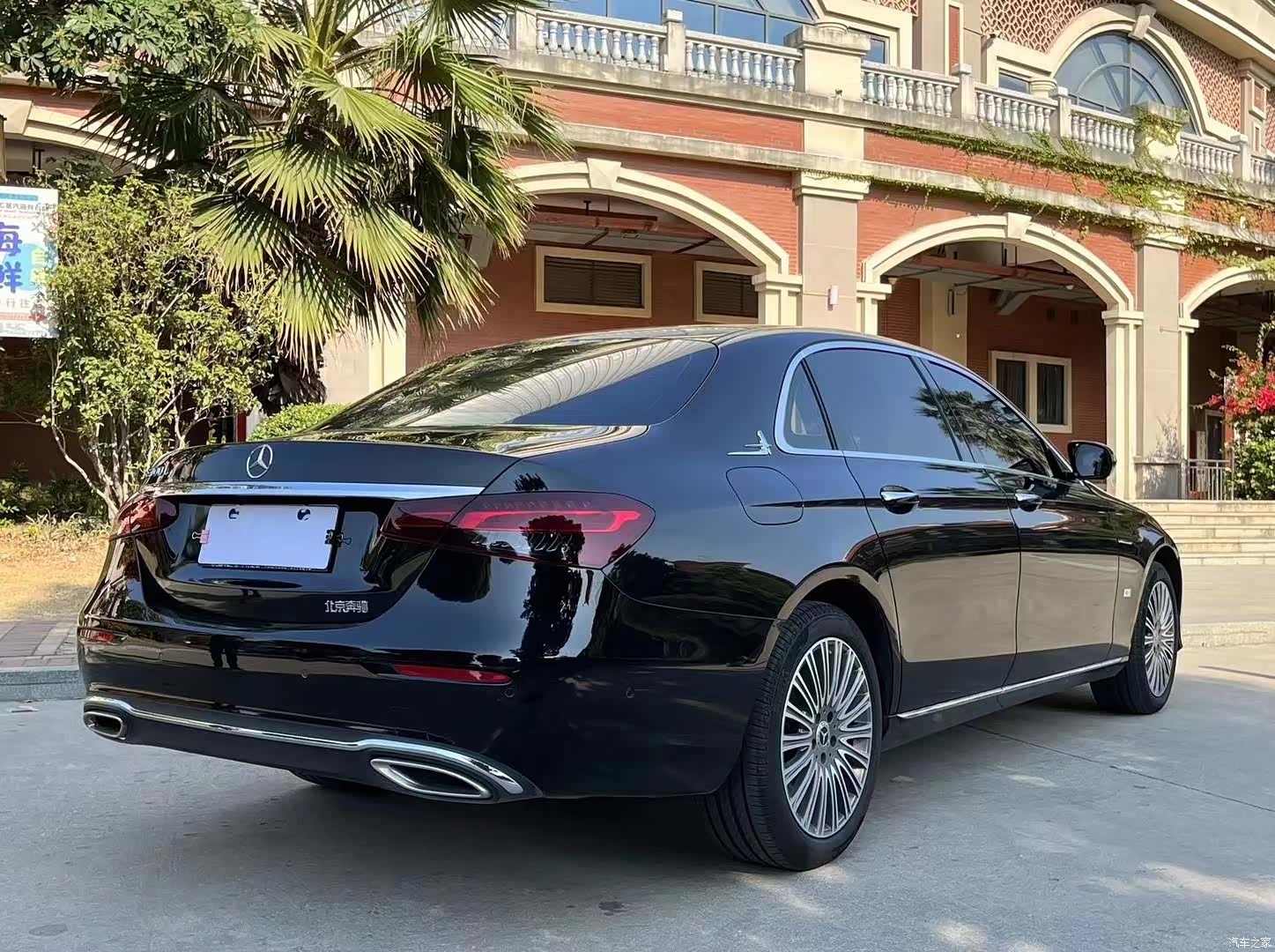Mercedes-Benz E-Class, 2022 6