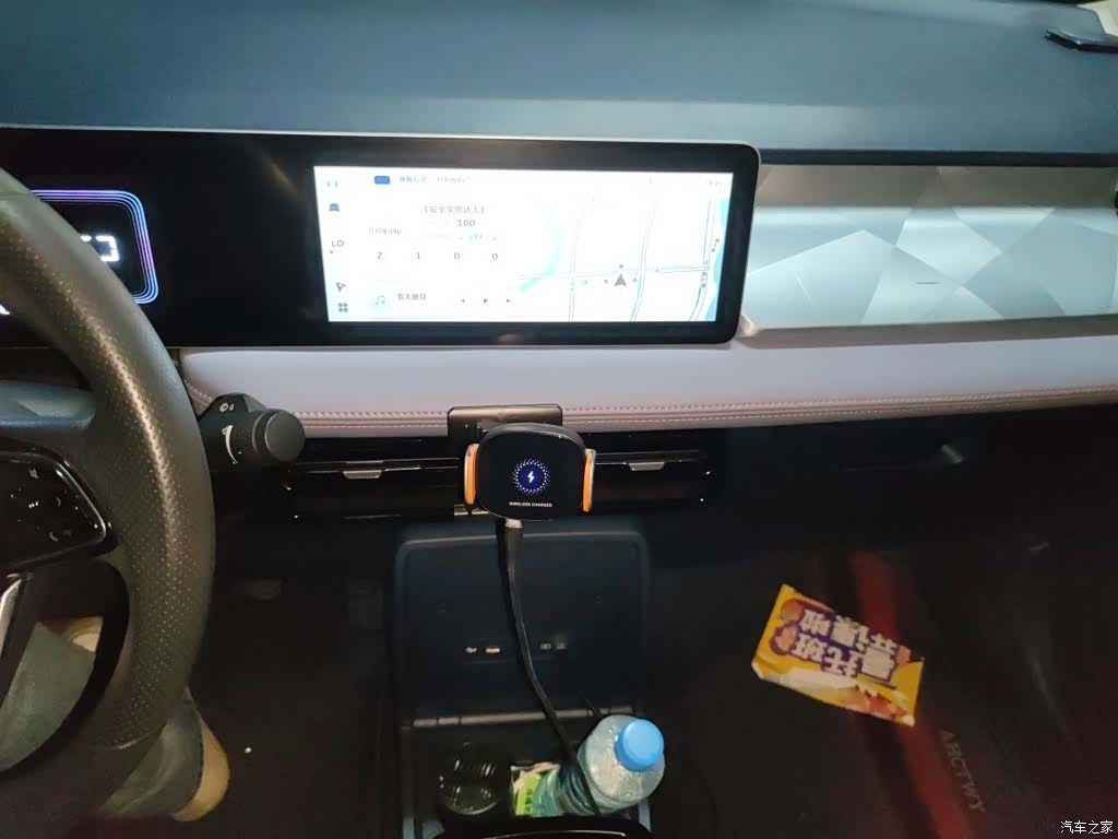 Geely E, 2022 10
