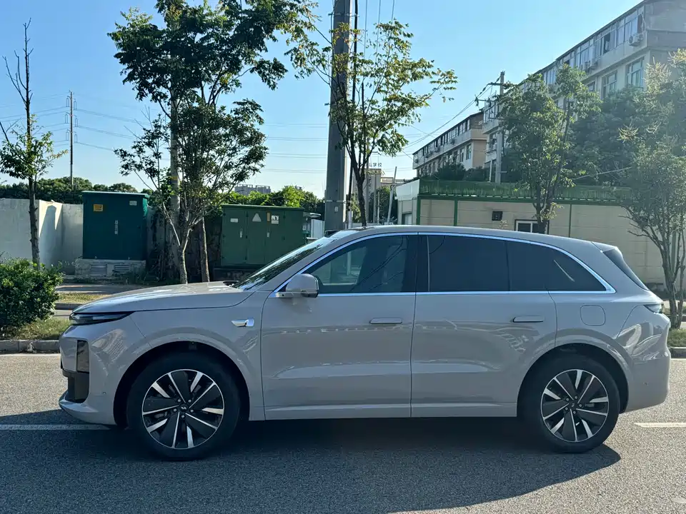 Li Auto Ideal L6