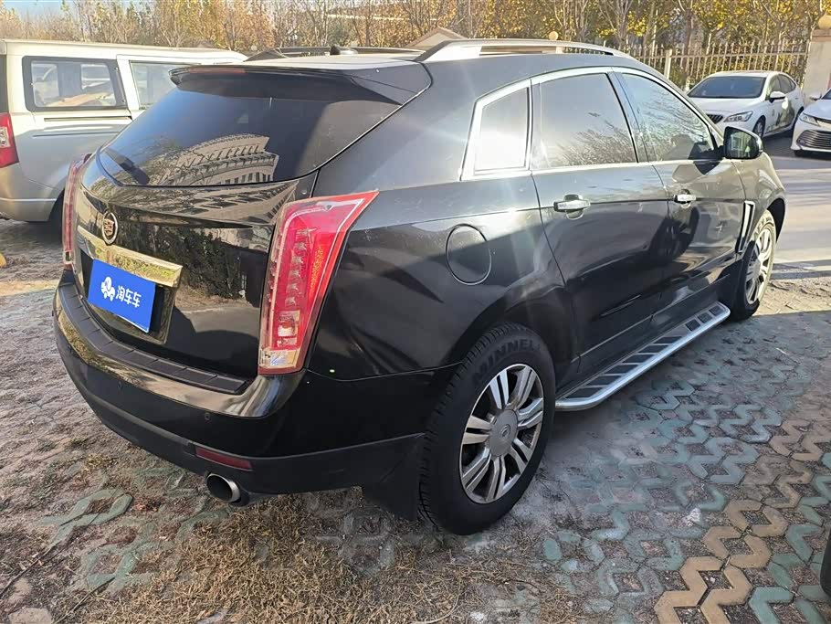 Cadillac SRX