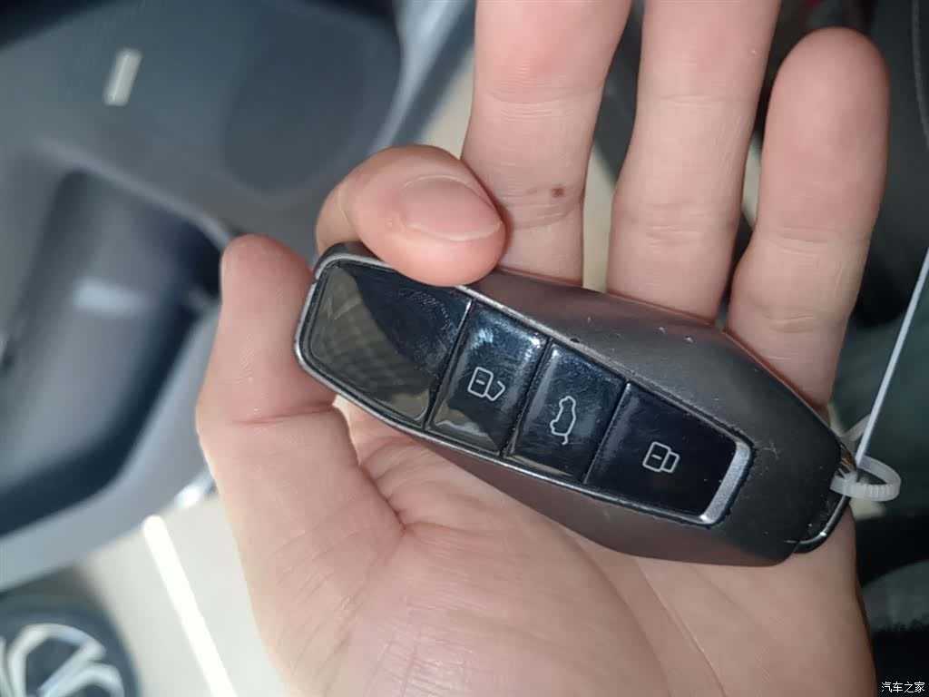 Chery iCAR, 2024 9
