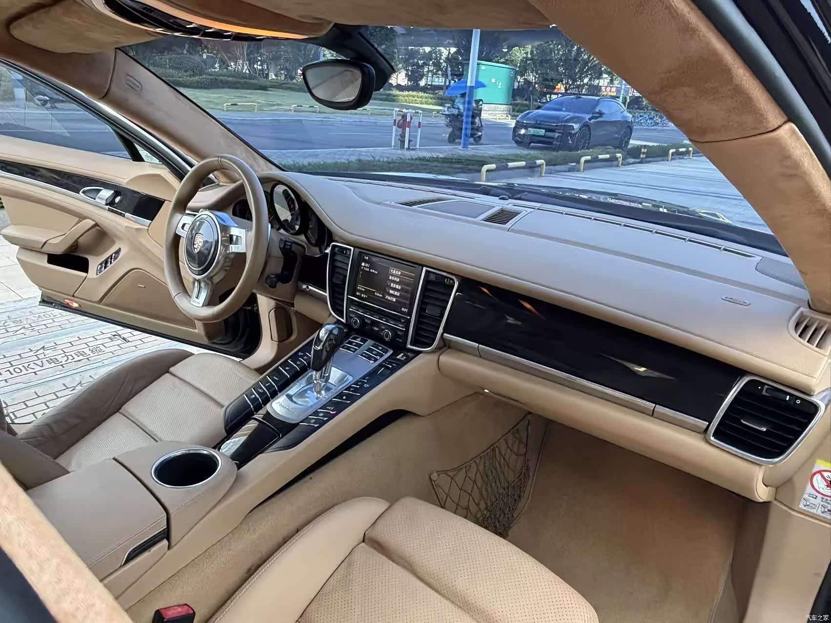 Porsche Panamera, 2010 33