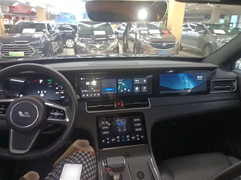 Li Auto Ideal ONE