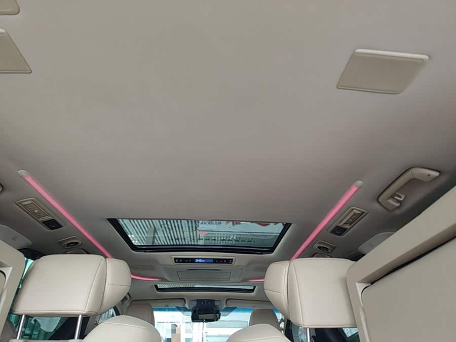 Toyota Vellfire 2020, фото 17
