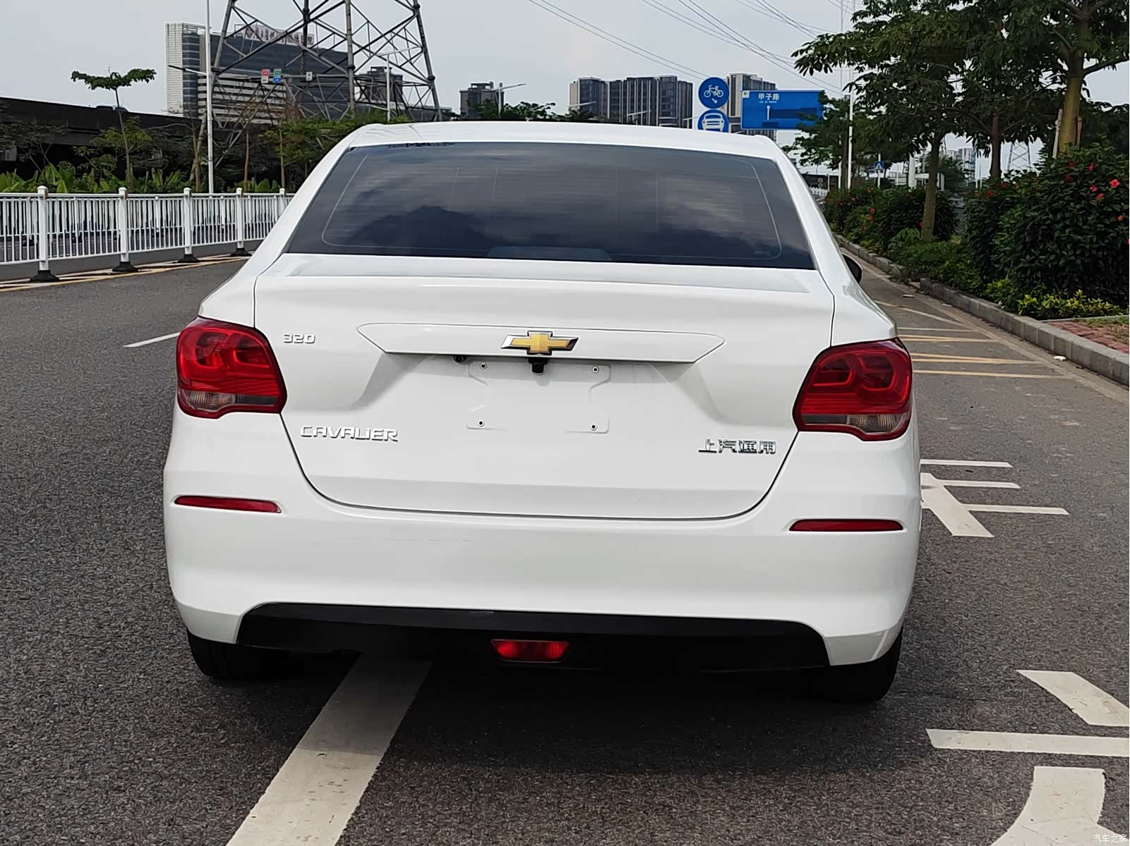 Chevrolet 320, 2019 6