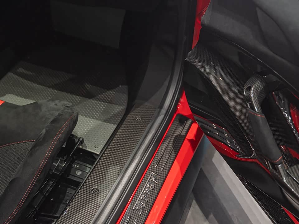 Ferrari 488