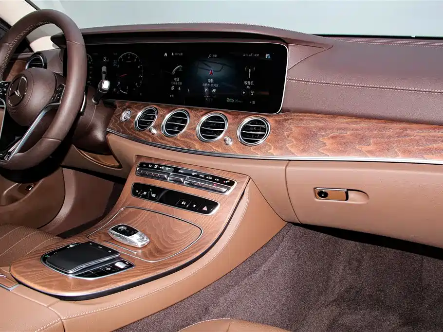 Mercedes-Benz E-class Mercedes-Benz E-class