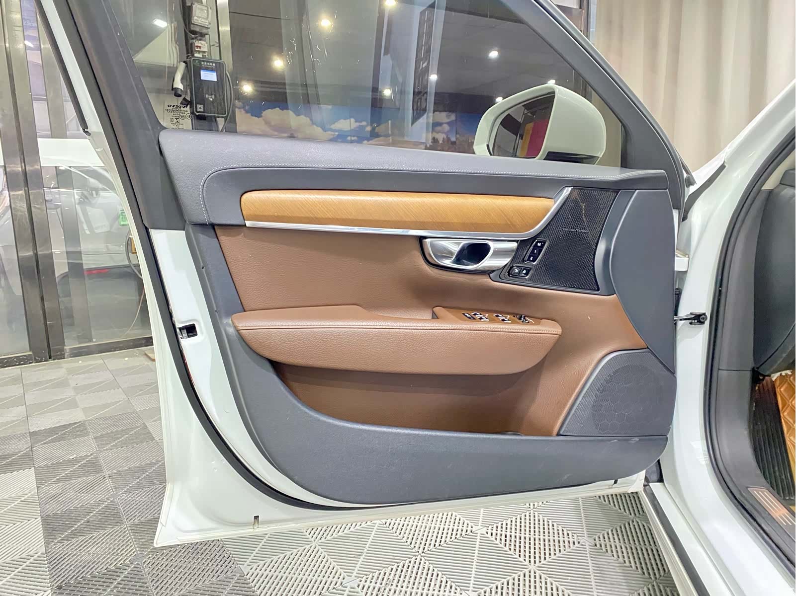 Volvo S90, 2020 8