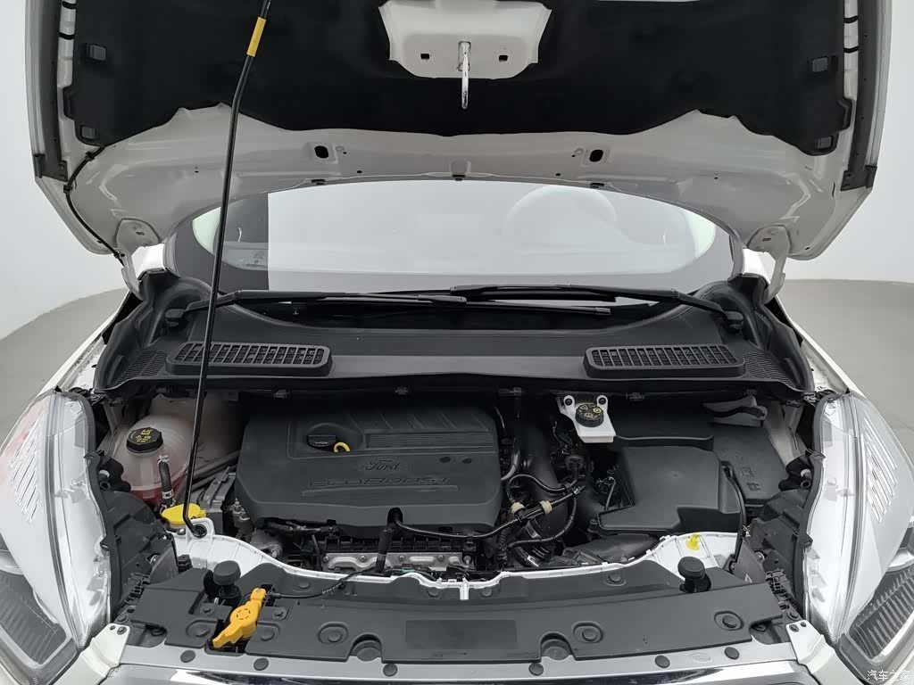 Ford Kuga, 2017 6