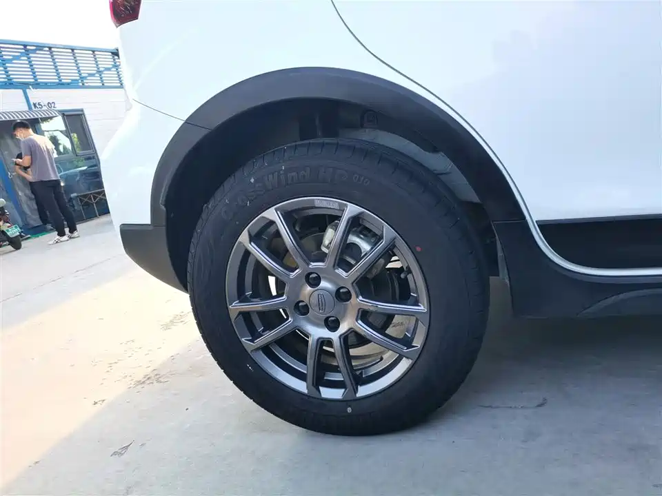 Geely Vision X3