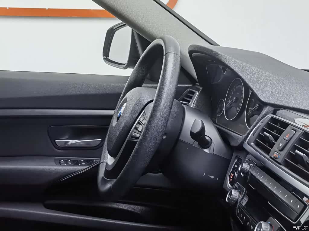 BMW 3 Series, 2019 22