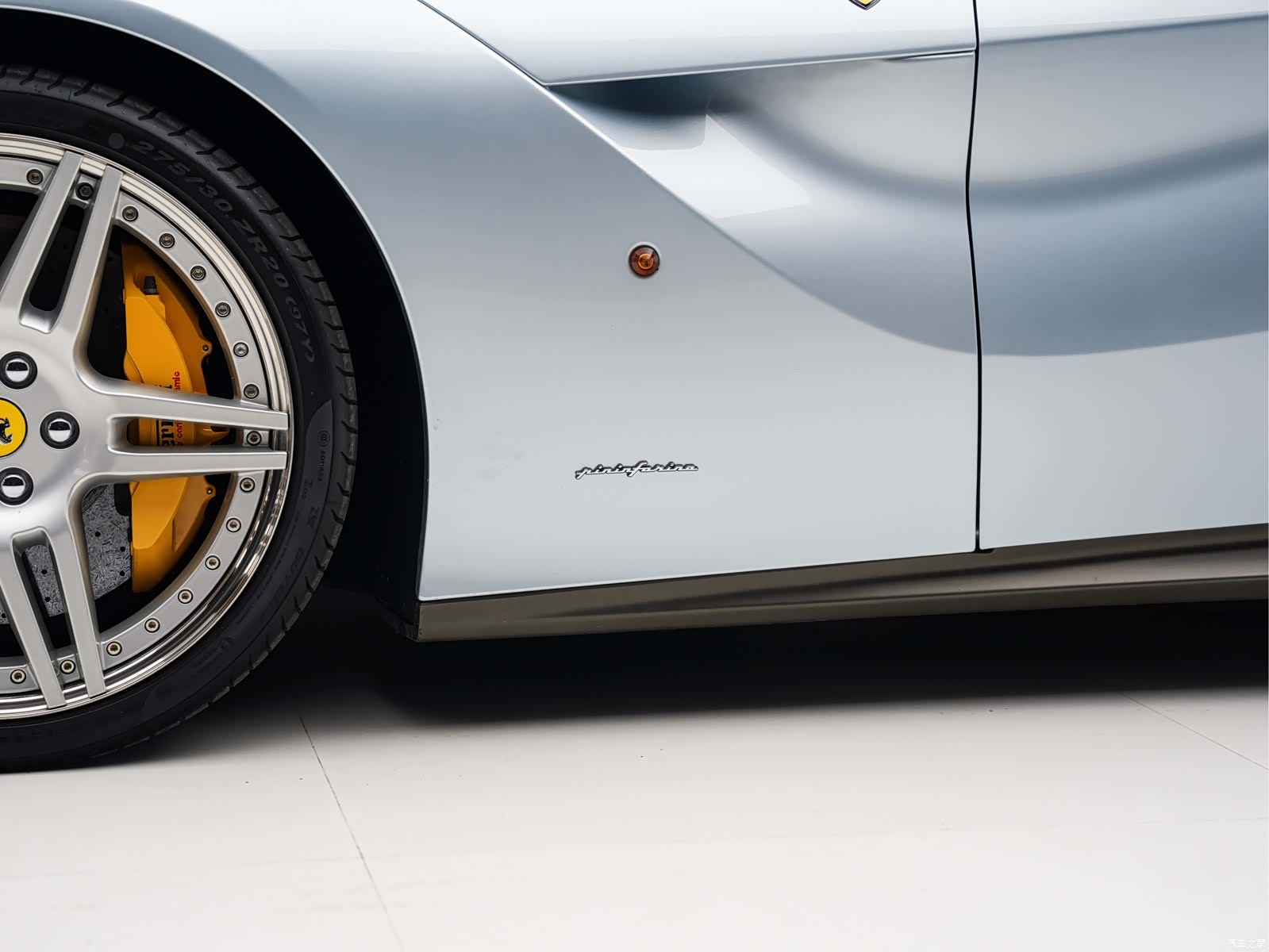 Ferrari F12ber, 2014 10