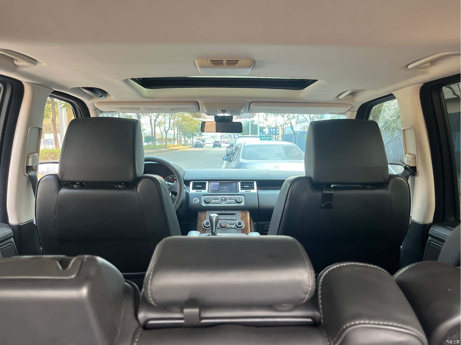 Land Rover Range Rover, 2010 15