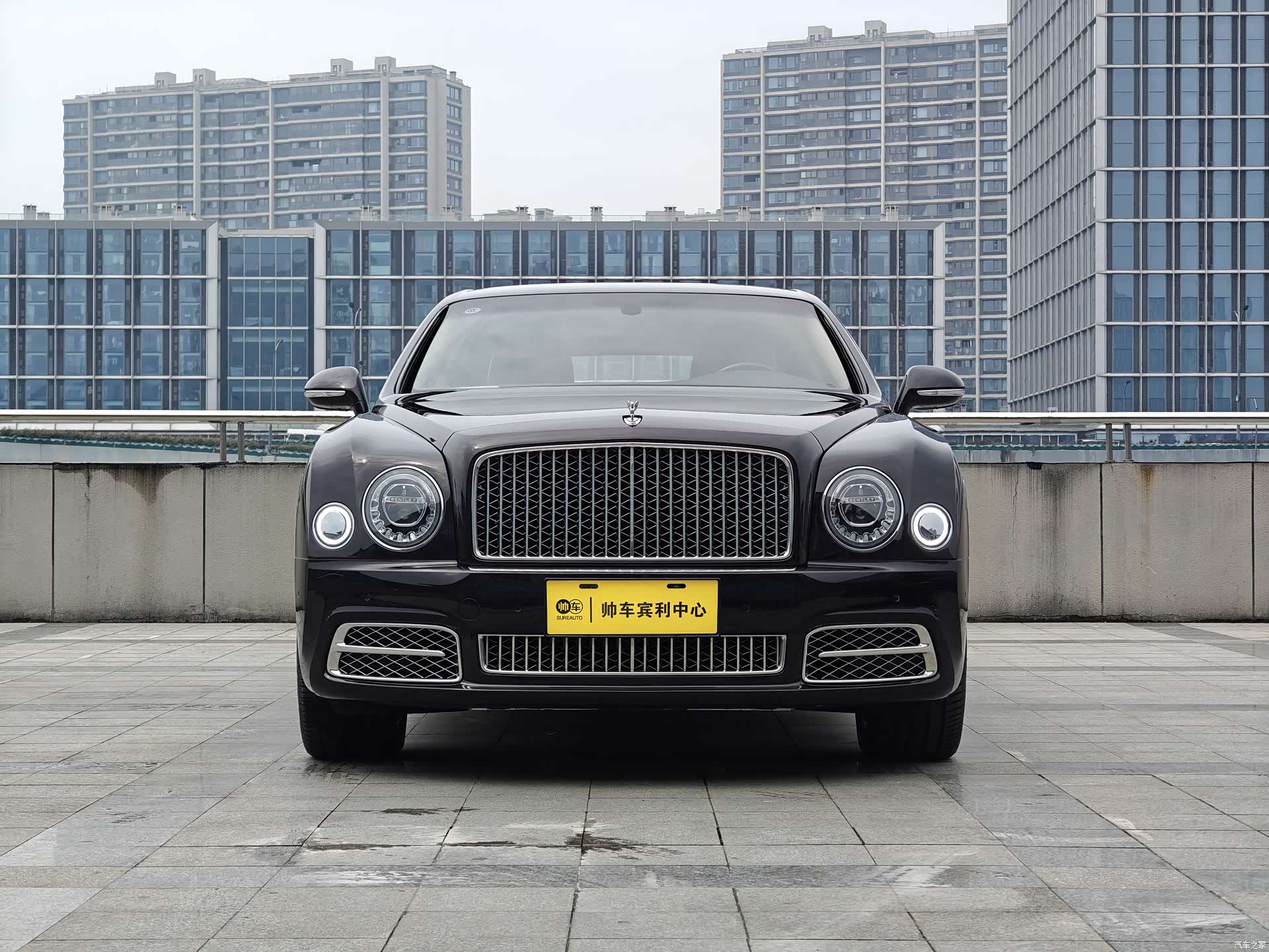 Bentley Mulsanne, 2019 3