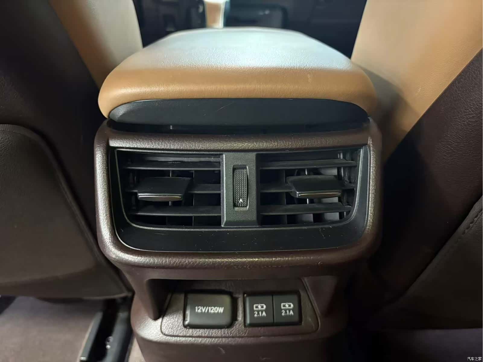 Lexus ES, 2021 25