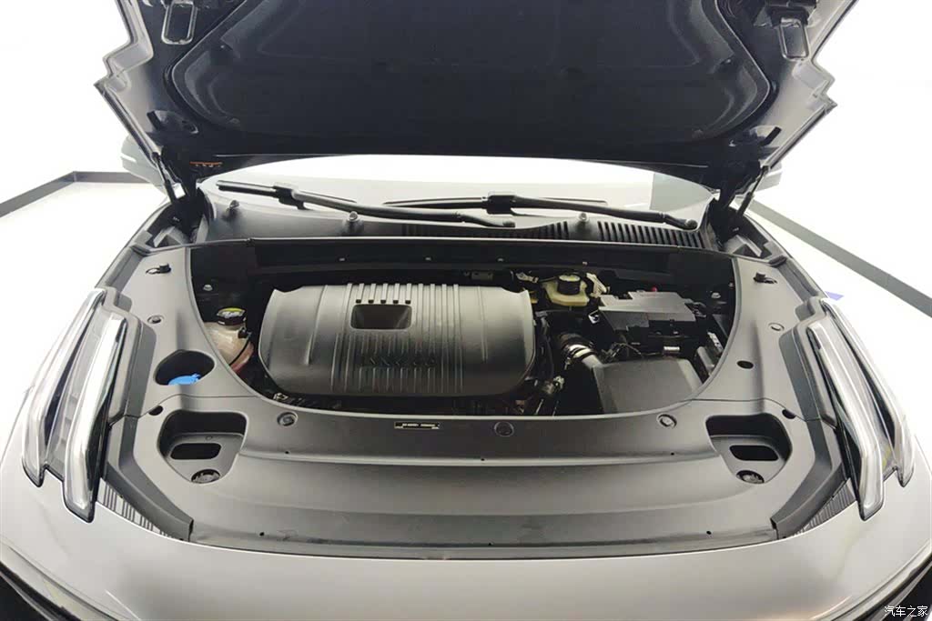 Lynk & Co 02, 2023 10