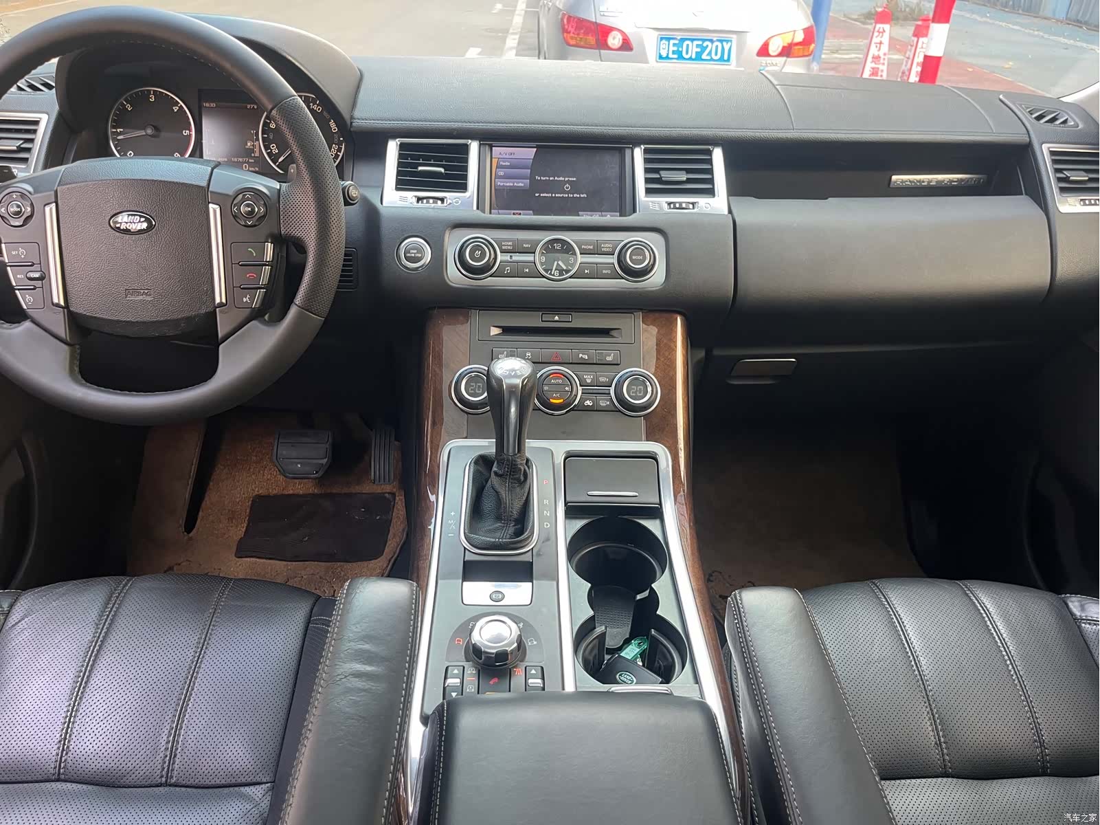 Land Rover Range Rover, 2010 11