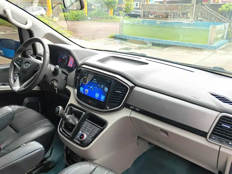 JAC Refine Ruifeng M4