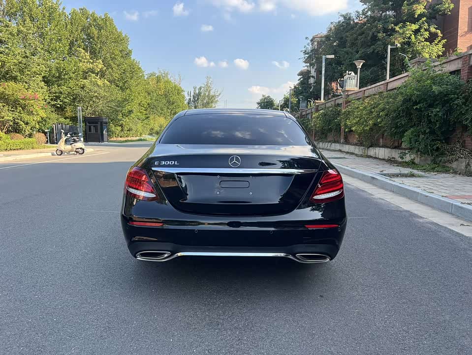 Mercedes-Benz E-class Mercedes-Benz E-class