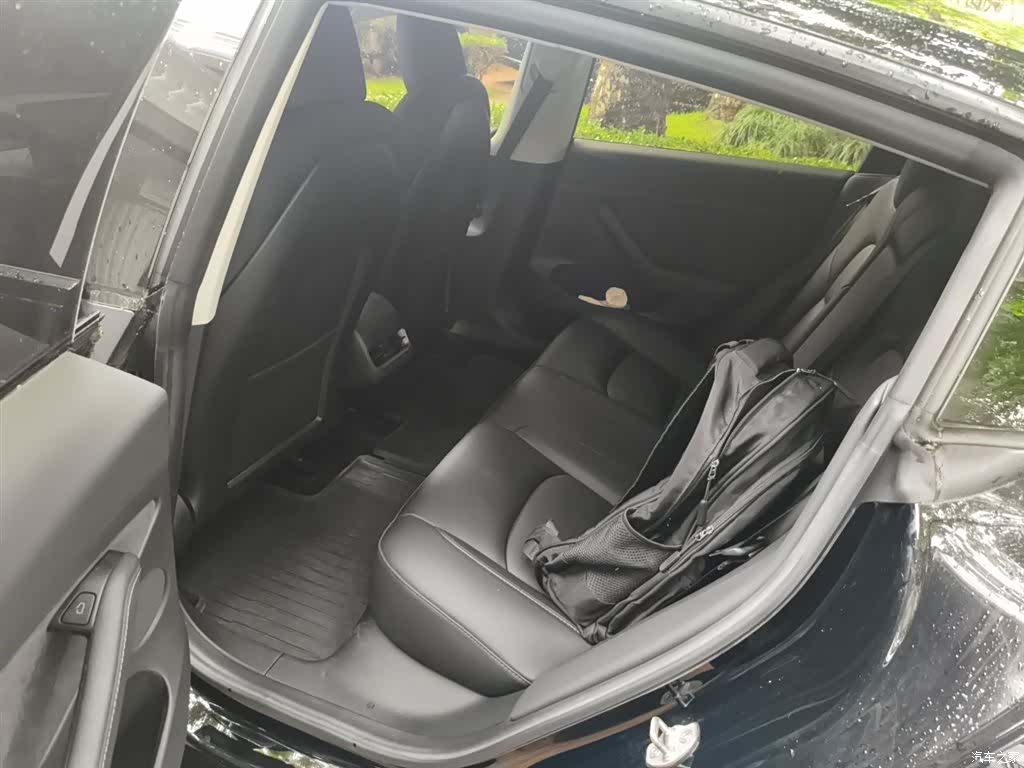 Tesla Model 3, 2021 15