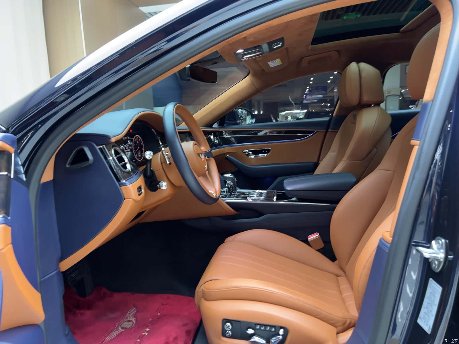Bentley Flying Spur, 2021 9