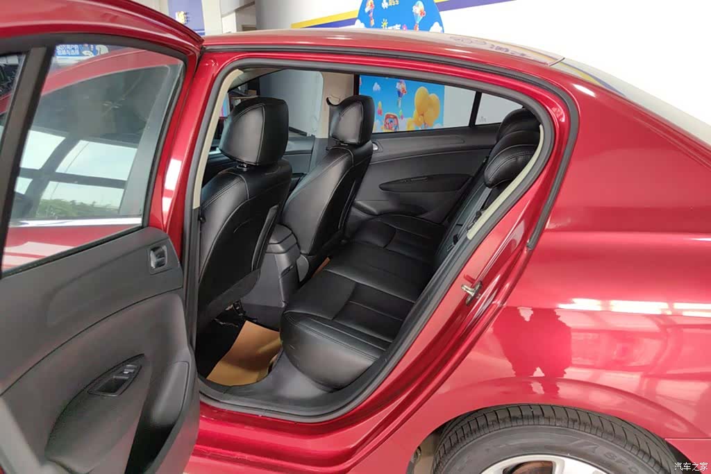 Peugeot 308, 2014 11