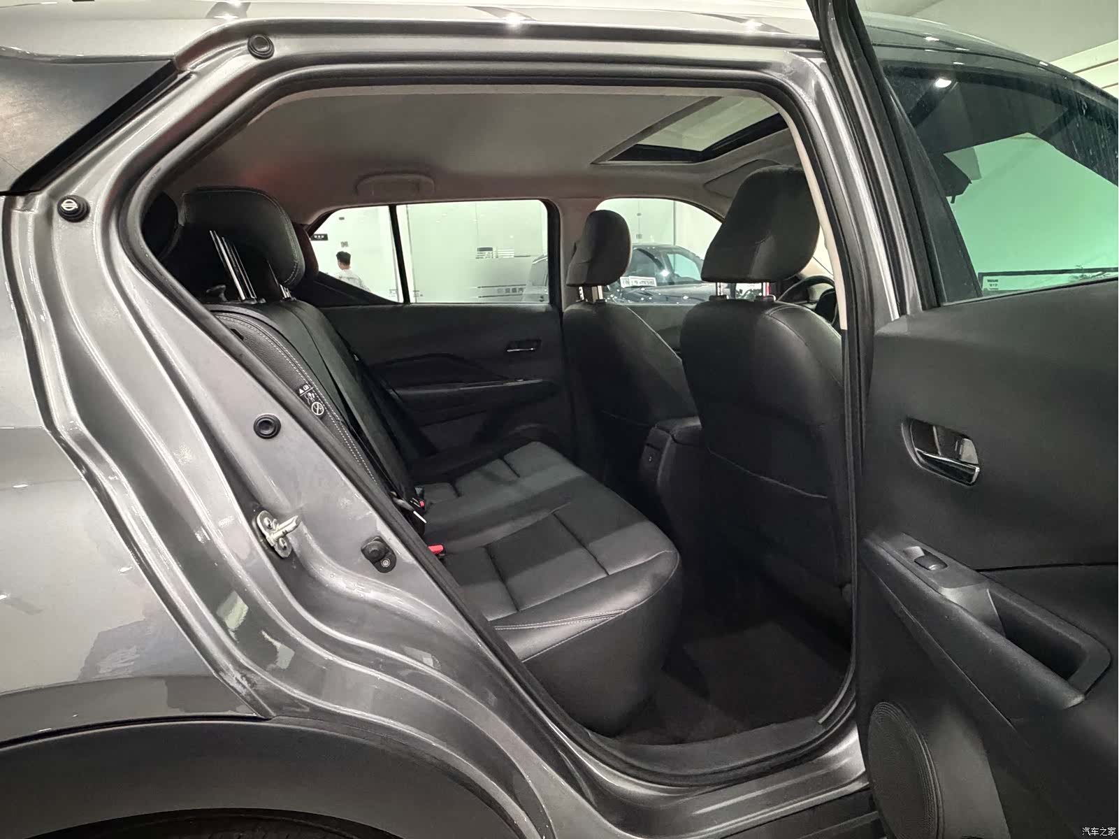 Nissan Kicks, 2023 10
