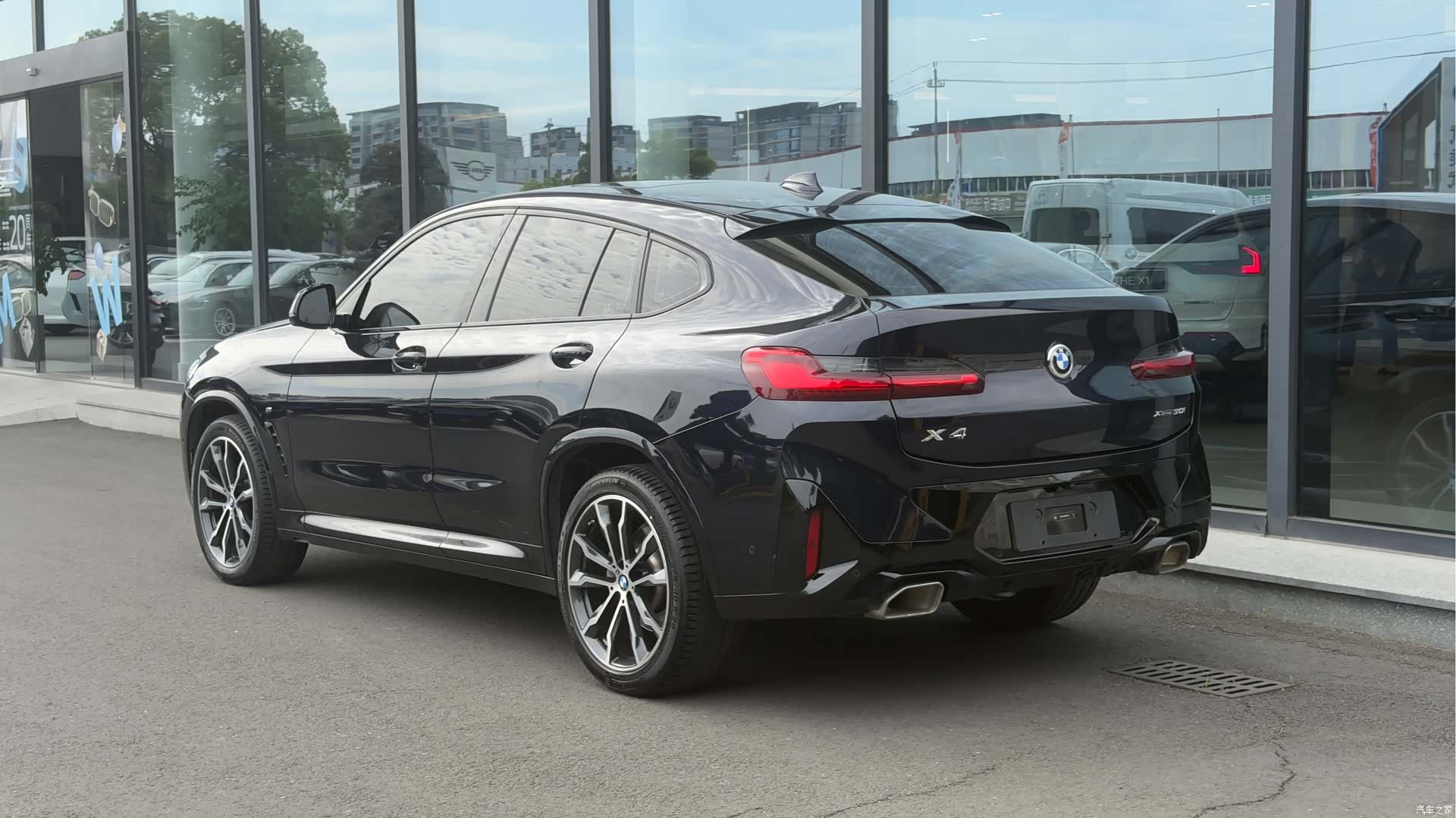 BMW X4, 2024 9