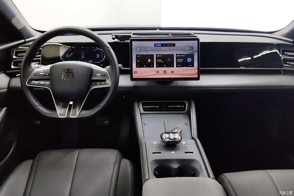 BYD Qin, 2025 12