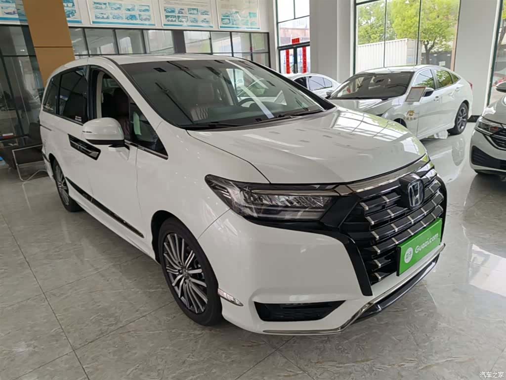 Honda Elysion, 2023 4