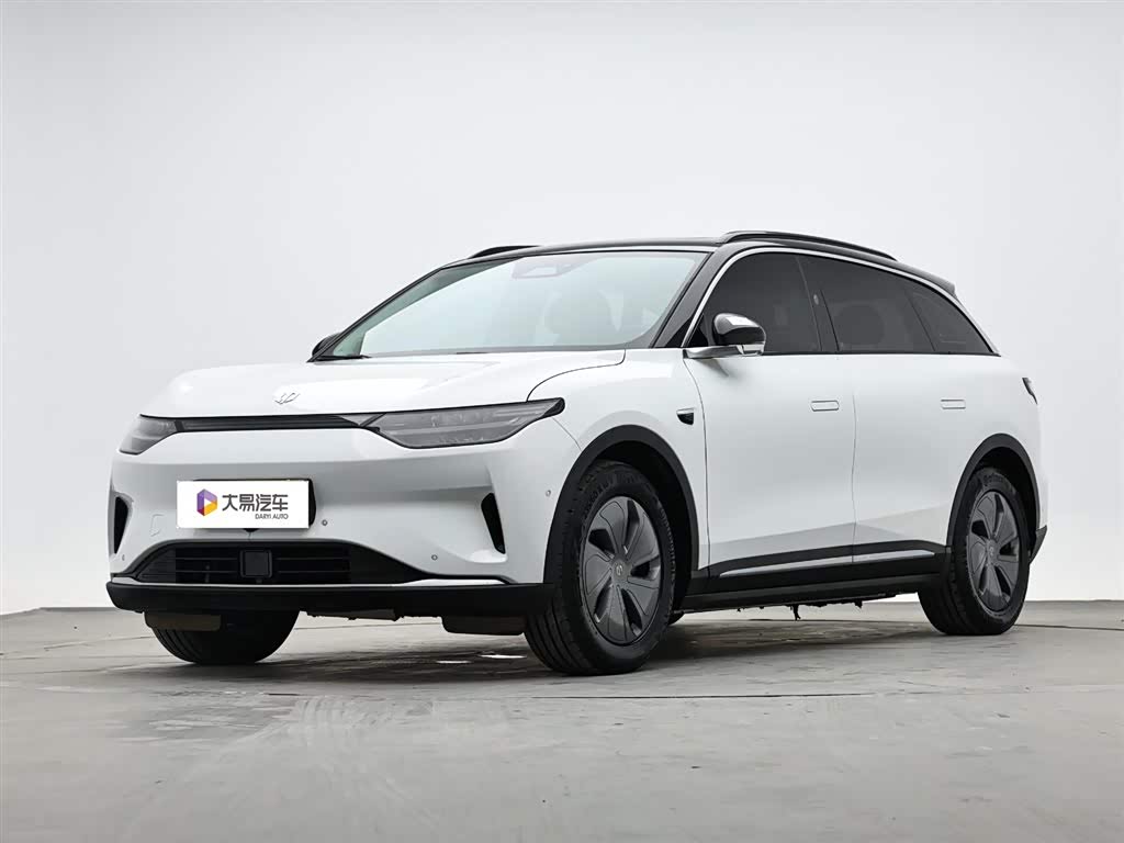 Leapmotor C11