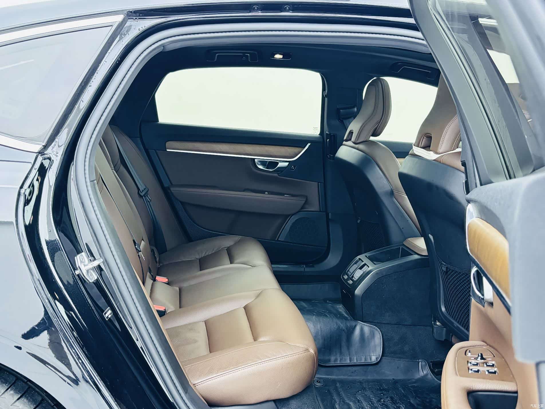 Volvo S90, 2021 15
