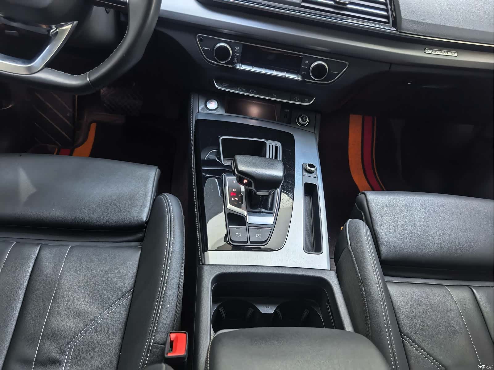 Audi Q5L, 2024 11